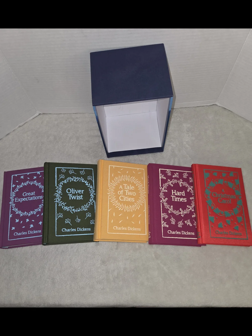 The Charles Dickens Collection: Deluxe 5-Book Hardcover Boxed Set (Arcturus Coll